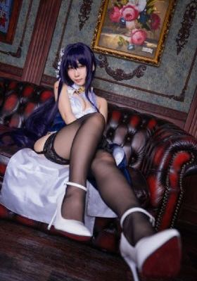 打白嫩光屁屁女网站